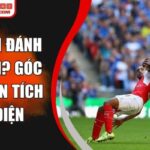 Tạt Cánh Đánh Đầu Là Gì